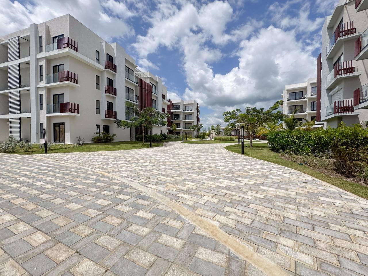 eyJidWNrZXQiOiAiYWx0ZXJlc3RhdGUiLCAia2V5IjogInN0YXRpYy9wcm9wZXJ0aWVzL1RCQ1pZT1lSWEUvM04xVUc2UFpWRy9MeDdMa