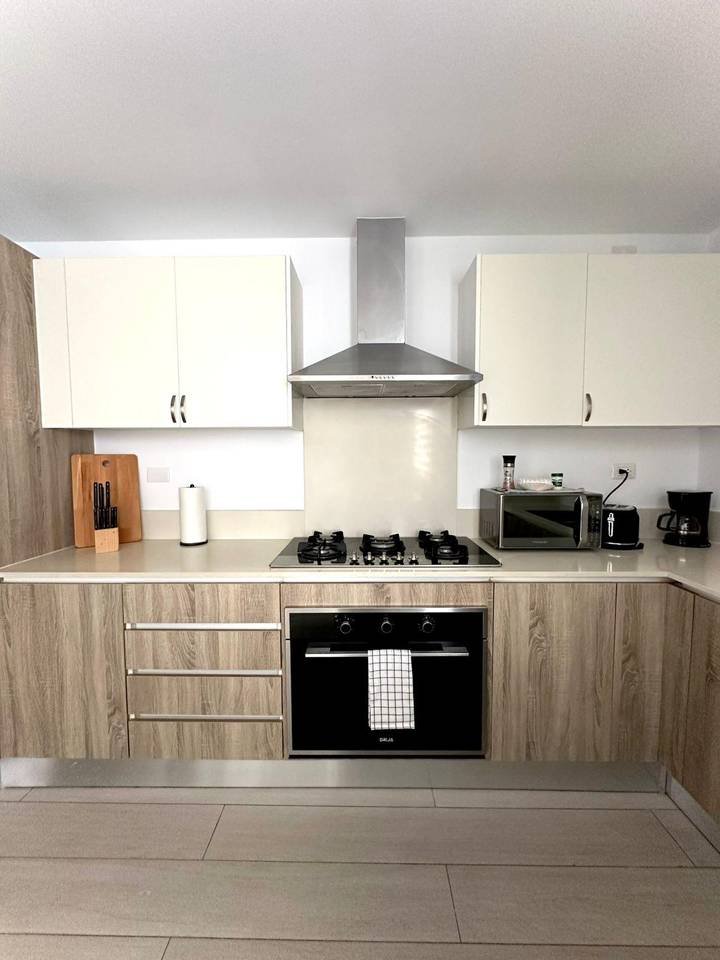 eyJidWNrZXQiOiAiYWx0ZXJlc3RhdGUiLCAia2V5IjogInN0YXRpYy9wcm9wZXJ0aWVzL1RCQ1pZT1lSWEUvMFo2RjBZSEhVRS9BVGFHe